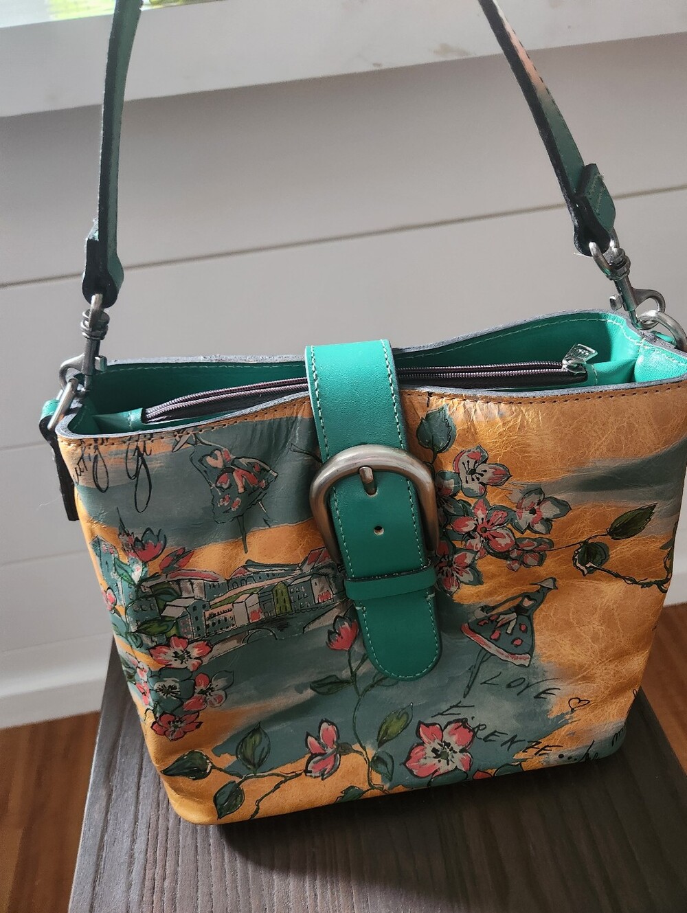 Patricia Nash Most Beautiful Girl Hand Bag Leather